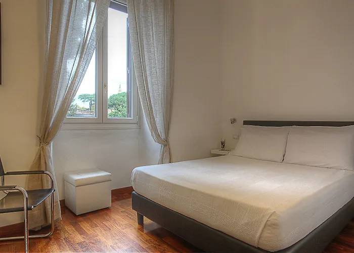 Mini-hôtel Feliz In 3*